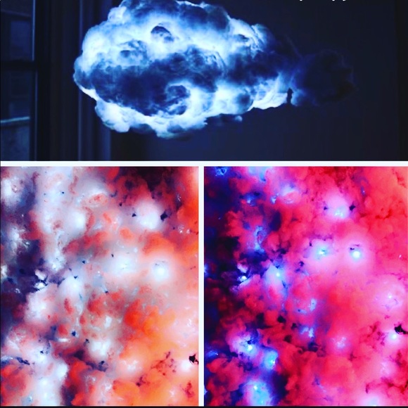 Storm lamps - Picture 1 of 1